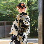Charger l&#39;image dans la galerie, Kimono Motif Japonais Femme &#39;Tengu&#39;
