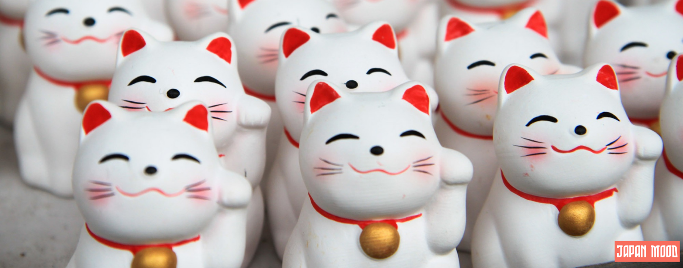 Tout savoir sur le Maneki-Neko au Japon : Significations et croyances