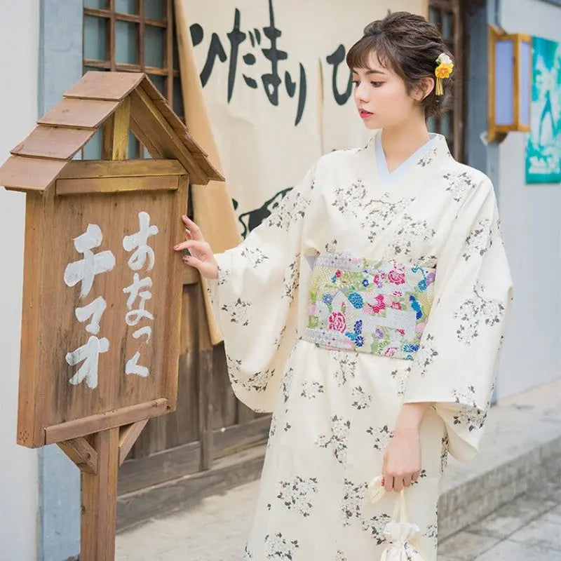 Kimono Japonais Femme 'Minamikoma'